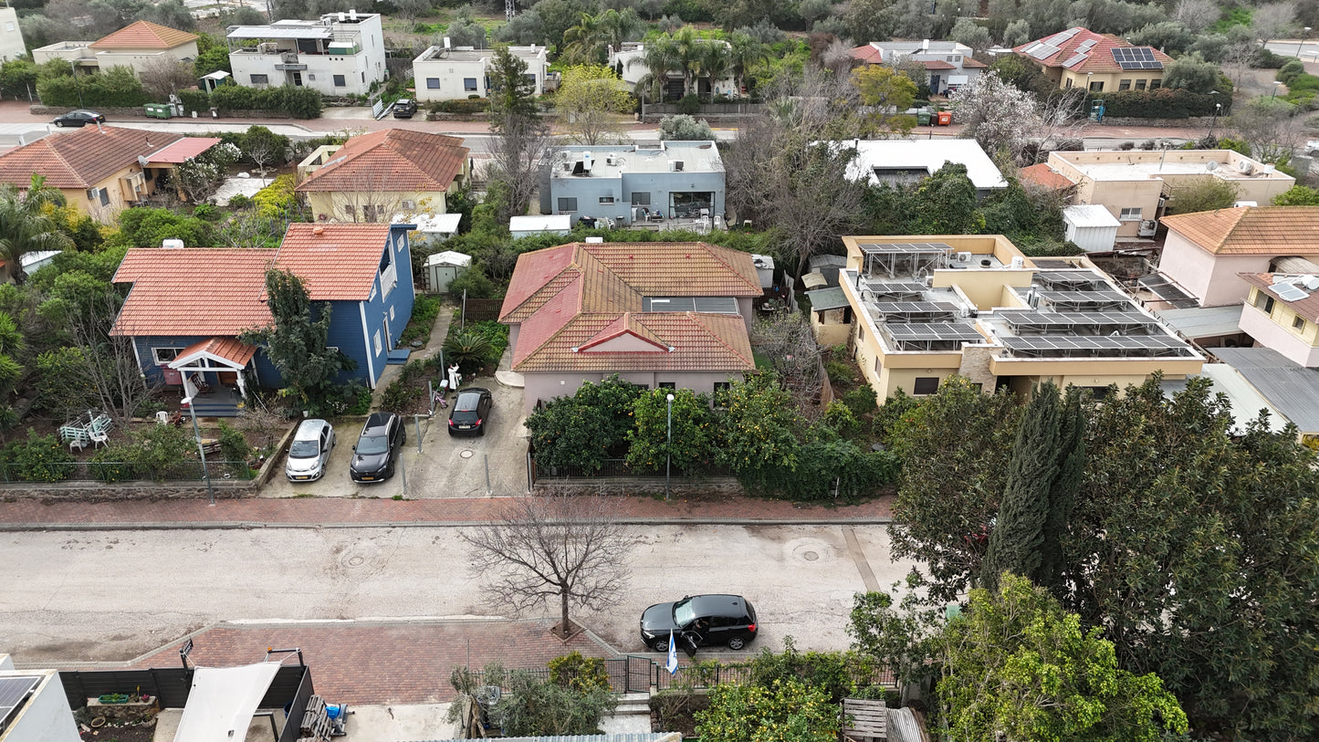 למכירה בבלעדיות | וילה פרטית בישוב בני יהודה