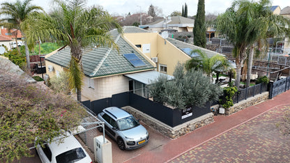 למכירה בבלעדיות | בית דו־משפחתי בקצרין בשכונה שקטה ומטופחת